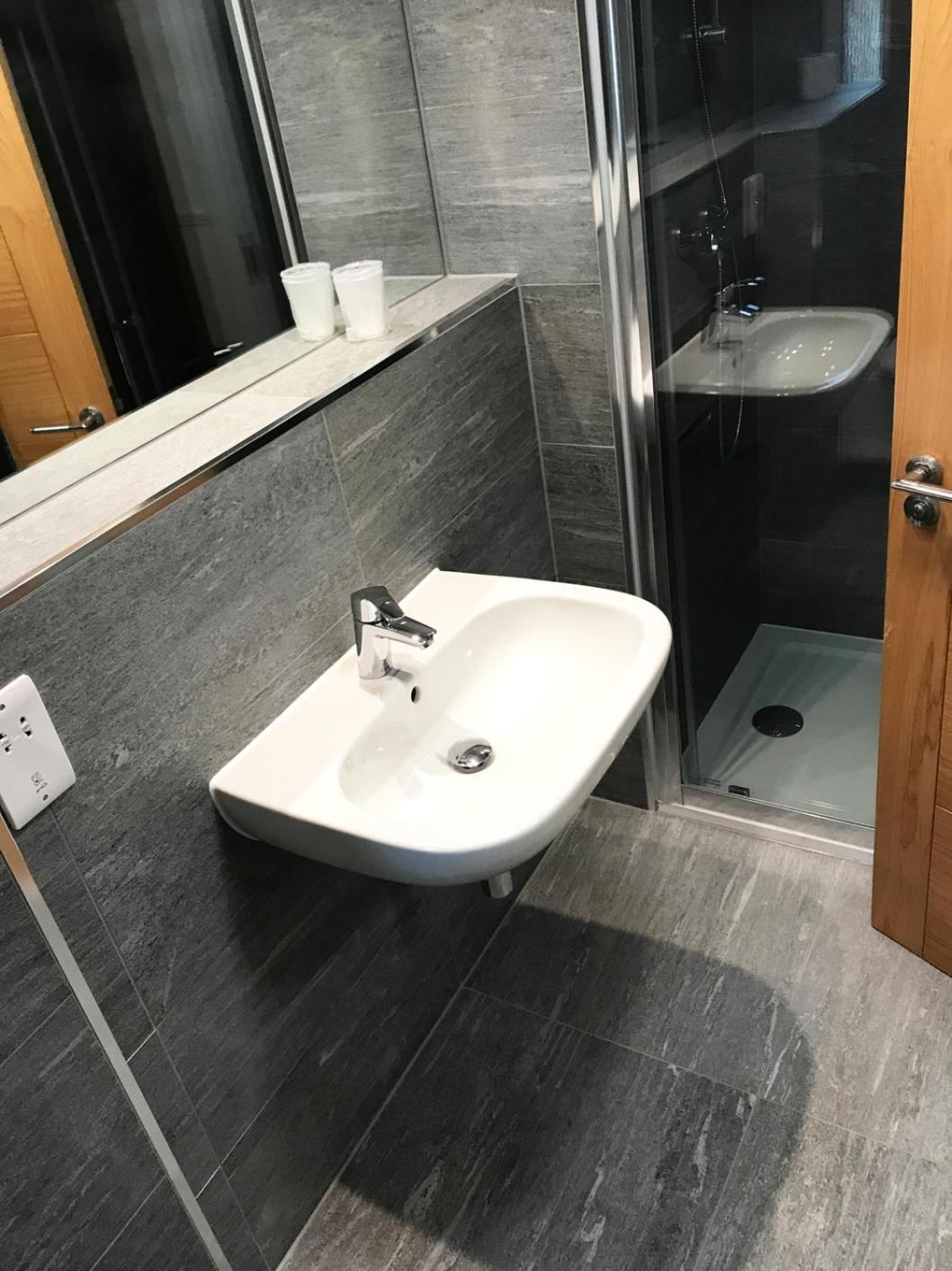 Gidea Park Hotel Ромфорд Екстер'єр фото